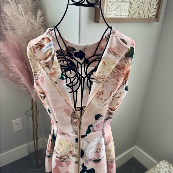 Women’s Calvin Klein pink floral scuba dress size 4 - Picture 7 of 9